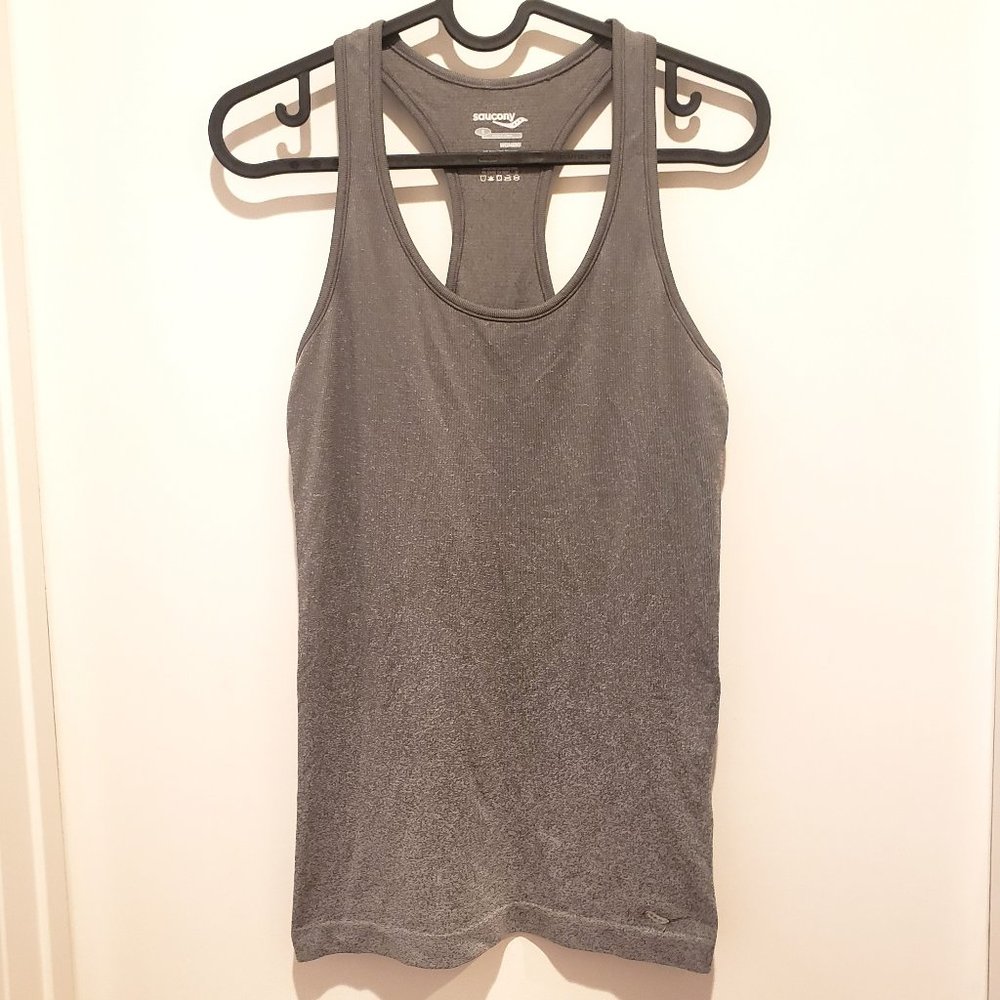 Saucony Tank Top Stretch Athletic Running Racerback Ombre Heather Gray Sz Small